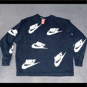Nike crew neck sweatshirt